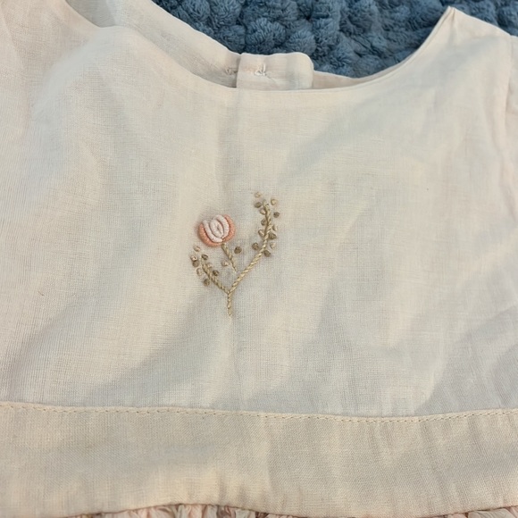 Well dressed wolf size 4t excellent condition - Picture 3 of 3